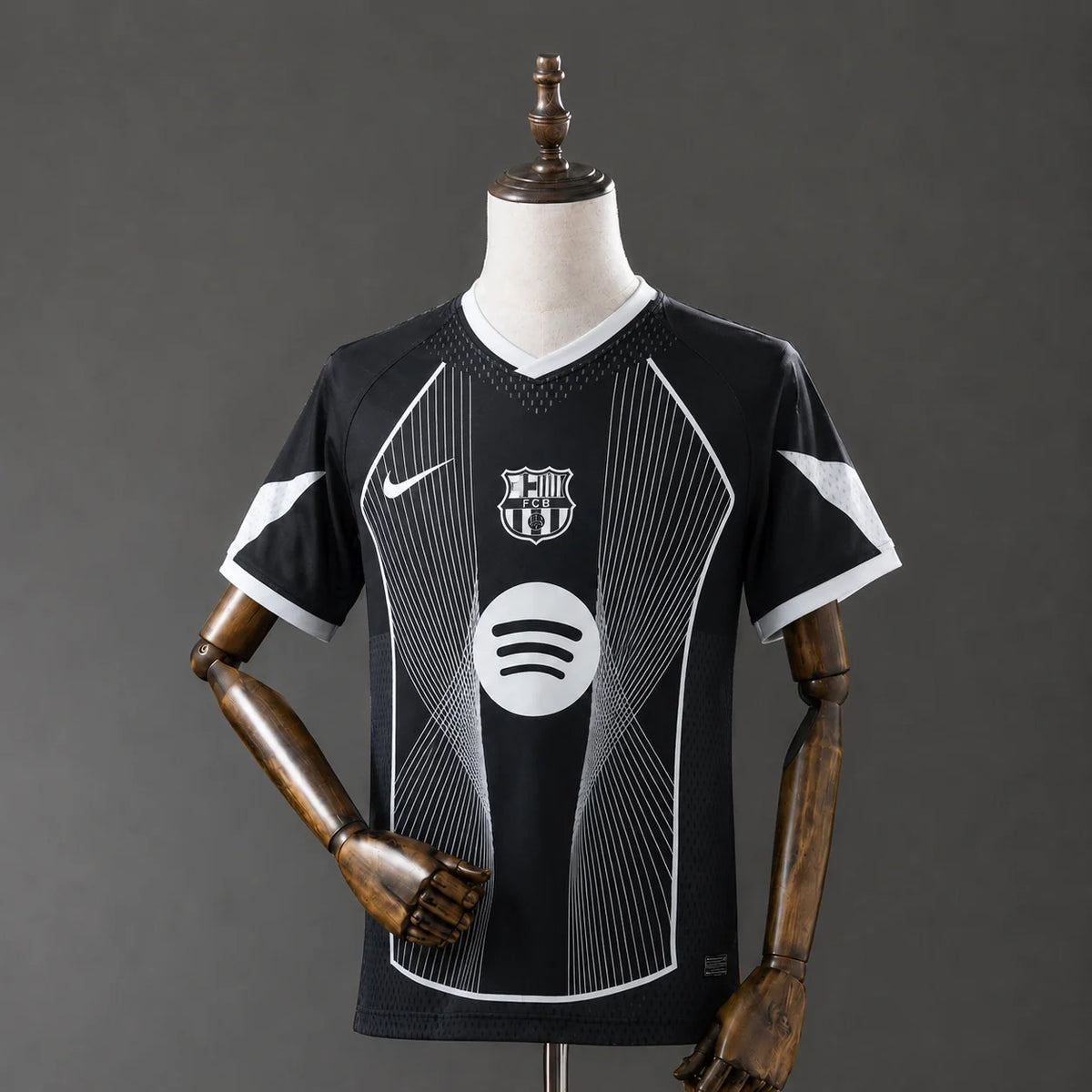 26/27 Barcelona Pitch Black